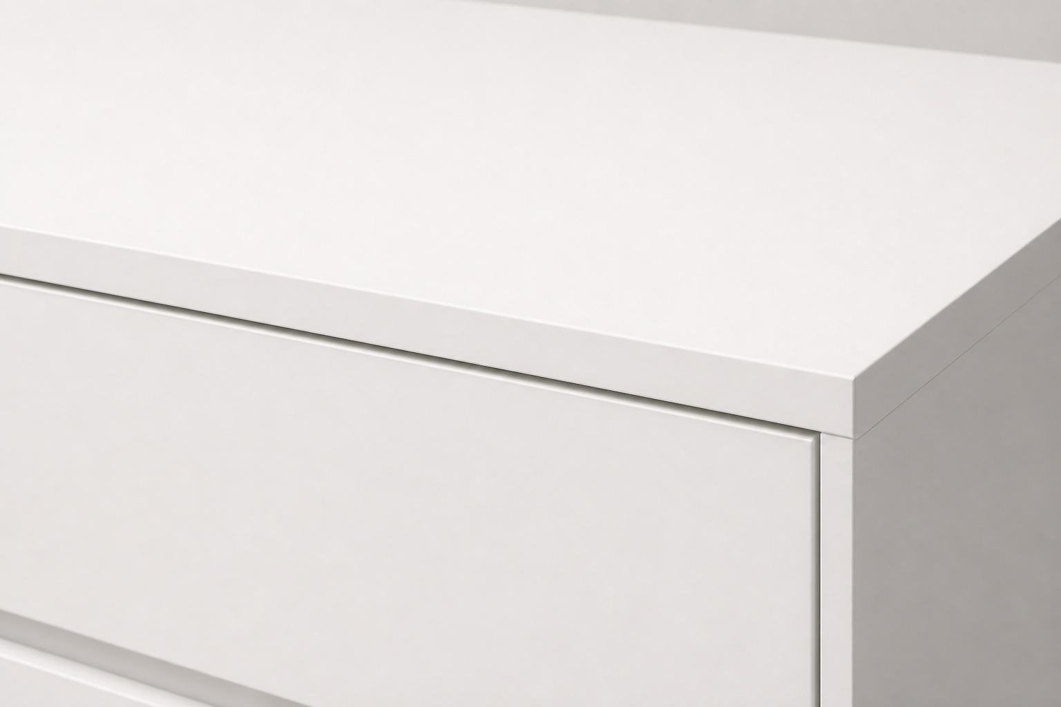 Pure white lacquer finish, up close